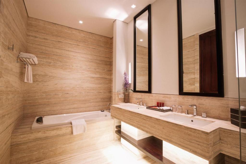Tanjung Redep Bumi Segah Hotel מראה חיצוני תמונה
